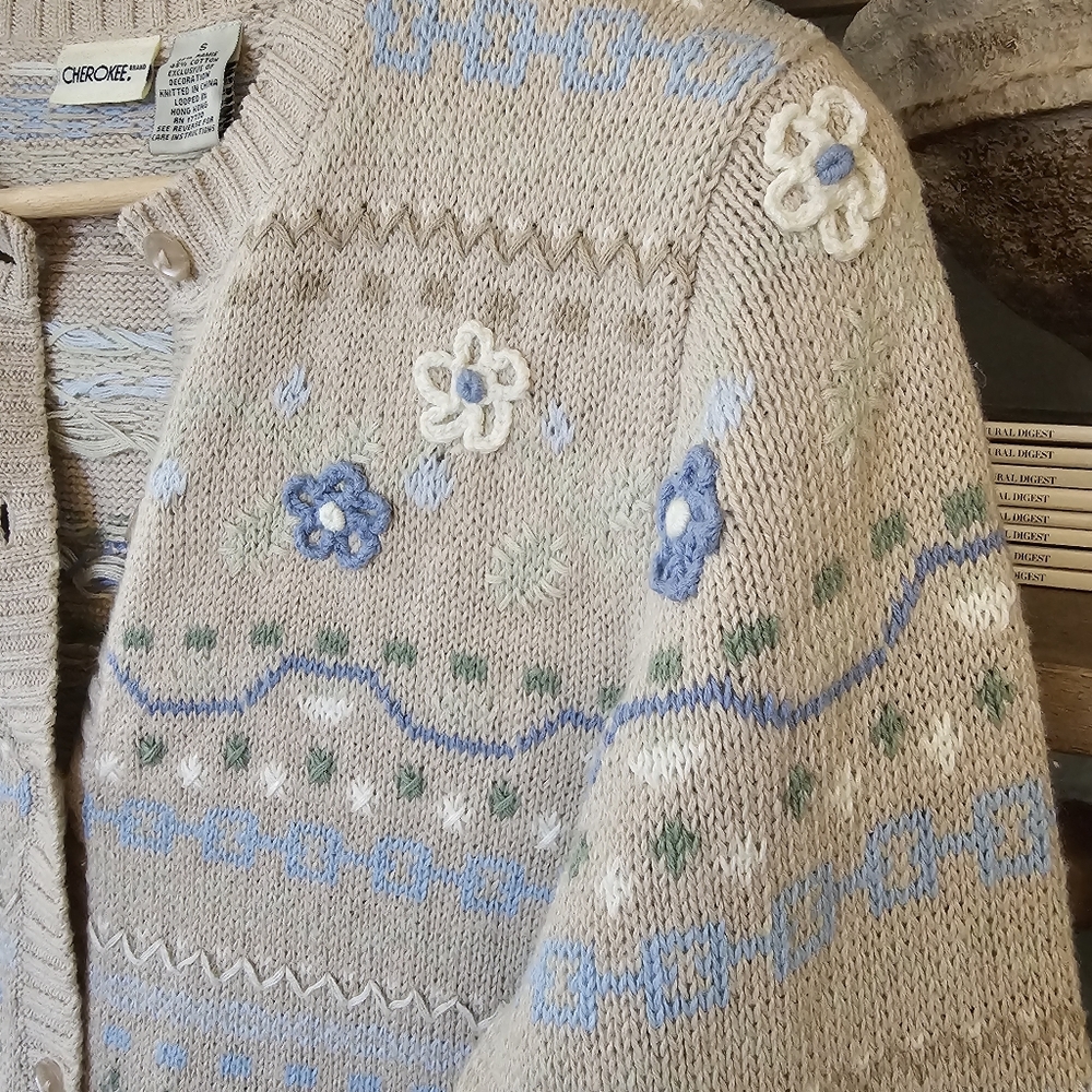 Vintage 90's Cottagecore Granny Cardigan Tan Sage Blue Crochet Floral Embroidery - Picture 4 of 9